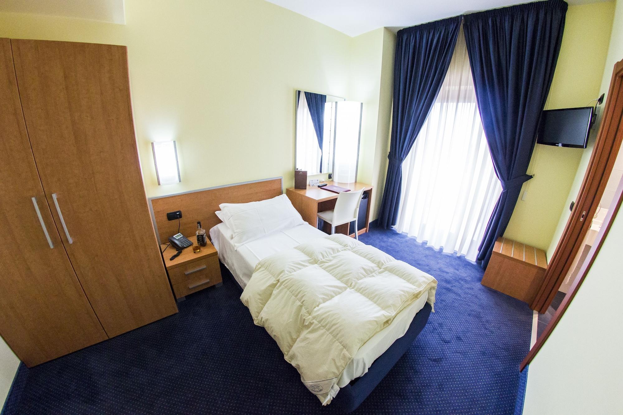 Best Western Hotel Class Lamezia Lamezia Terme Extérieur photo